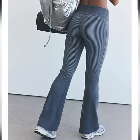 NWT FP Movement Mark My Words Slim Flare Legging Pant in...